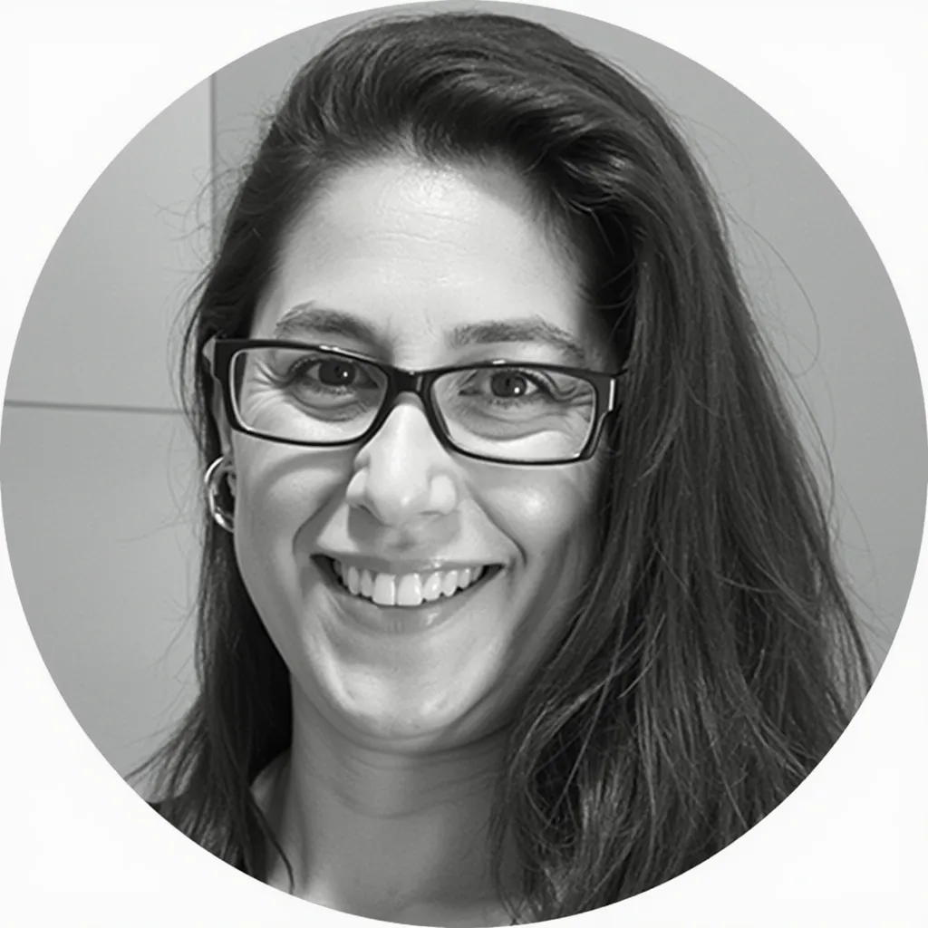 María Gómez, Directora Financiera